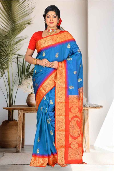 Buy Kanjivaram Saree Online With An Attractive Price