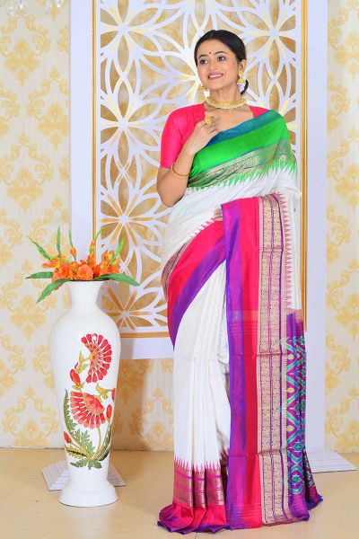 Ikkat Silk Saree (adi76391)