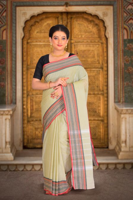 Plain cotton saree with border and designer on sale blouse